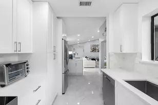 9502 SW 1st Ct, Coral Springs, FL 33071 - Photo 3