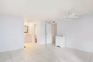 5863 SW 29th Ave, Fort Lauderdale, FL 33312 - Photo 7