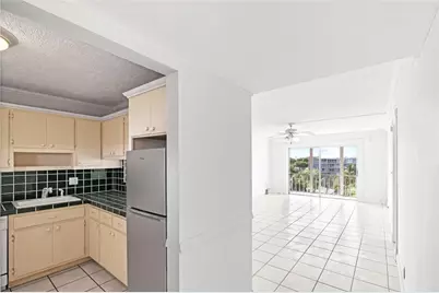 4650 Washington Street #504, Hollywood, FL 33021 - Photo 5