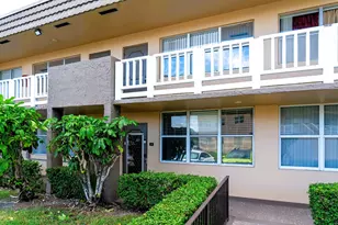 9061 Sunrise Lakes Blvd, Sunrise, FL 33322 - Photo 11