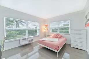 2950 N Palm Aire Dr, Pompano Beach, FL 33069 - Photo 23