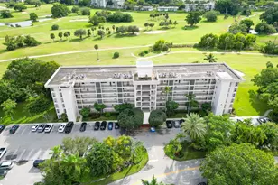 2950 N Palm Aire Dr, Pompano Beach, FL 33069 - Photo 31