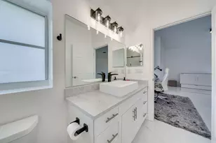 1112 NE 17th Way, Fort Lauderdale, FL 33304 - Photo 37