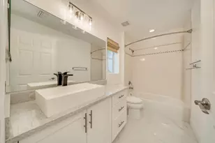1112 NE 17th Way, Fort Lauderdale, FL 33304 - Photo 11