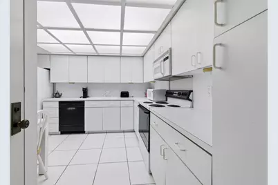 4900 N Ocean Boulevard #303, Fort Lauderdale, FL 33308 - Photo 9