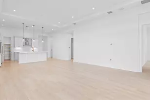 8365 SW Piacenza Way, Port Saint Lucie, FL 34987 - Photo 7