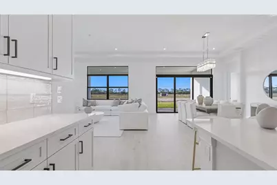 12631 SW Lunata Way, Port Saint Lucie, FL 34987 - Photo 9