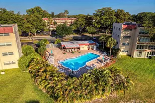 1035 Country Club Dr, Margate, FL 33063 - Photo 45