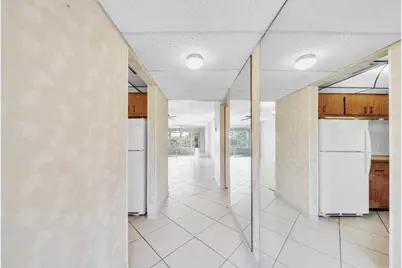 1035 Country Club Drive #407, Margate, FL 33063 - Photo 5