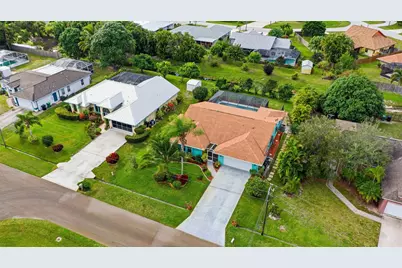 2360 SE Bordeaux Court, Port Saint Lucie, FL 34952 - Photo 33