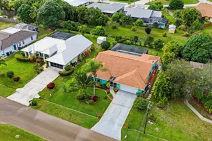 2360 SE Bordeaux Ct, Port Saint Lucie, FL 34952 - Photo 33