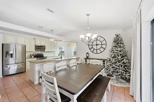 2360 SE Bordeaux Ct, Port Saint Lucie, FL 34952 - Photo 7