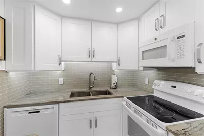 210 Oakridge N #210, Deerfield Beach, FL 33442 - Photo 7