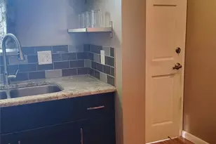 3114 59th Street S Unit, Saint Petersburg, FL 33707 - Photo 7