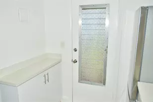 4770 NW 10th Ct, Plantation, FL 33313 - Photo 3