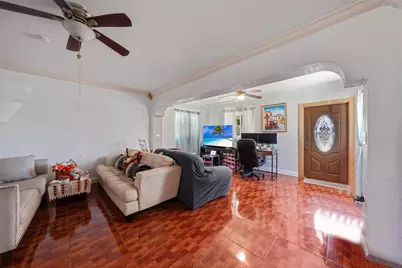 413 NW 100th Terrace, Miami, FL 33150 - Photo 5