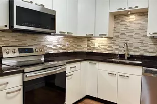 12 NE 19th Ct, Wilton Manors, FL 33305 - Photo 5