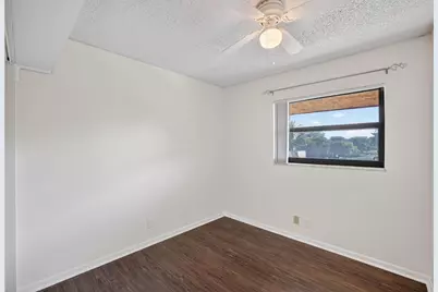 16 Toledo Court #3-38, Davie, FL 33324 - Photo 27