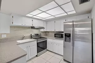 16 Toledo Ct, Davie, FL 33324 - Photo 21