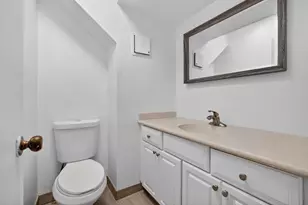 16 Toledo Ct, Davie, FL 33324 - Photo 33