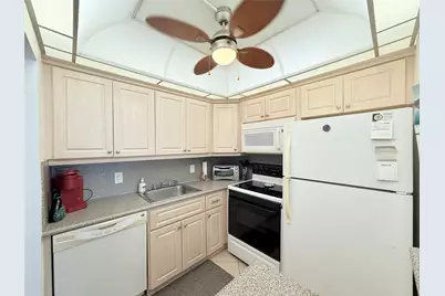 53 Markham C #53, Deerfield Beach, FL 33442 - Photo 3