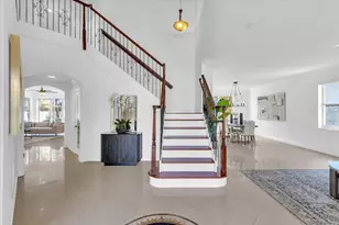 13702 NW 10th Ct, Pembroke Pines, FL 33028 - Photo 5