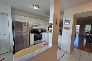 9525 Weldon Cir, Tamarac, FL 33321 - Photo 5