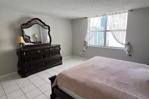 1865 S Ocean Dr Unit, Hallandale Beach, FL 33009 - Photo 5