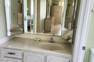 1152 Circle Dr, Delray Beach, FL 33445 - Photo 11