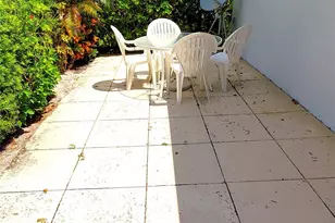 1152 Circle Dr, Delray Beach, FL 33445 - Photo 15