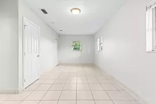 21200 NE 12th Ct, Miami, FL 33179 - Photo 13