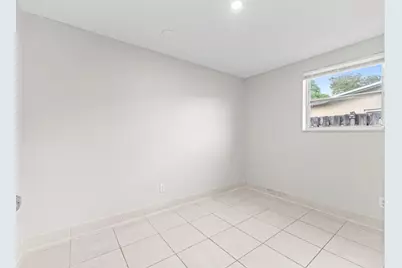 21200 NE 12th Court, Miami, FL 33179 - Photo 19