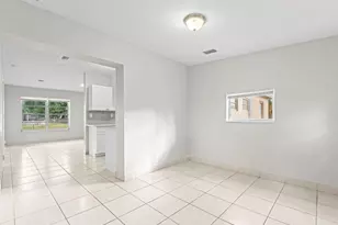 21200 NE 12th Ct, Miami, FL 33179 - Photo 9