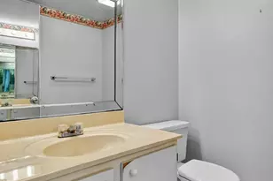 650 SW 124th Terrace, Pembroke Pines, FL 33027 - Photo 21