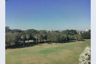 575 Oaks Lane #608, Pompano Beach, FL 33069 - Photo 5