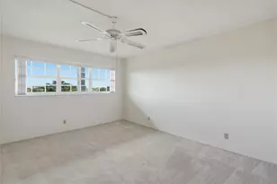 575 Oaks Ln, Pompano Beach, FL 33069 - Photo 15