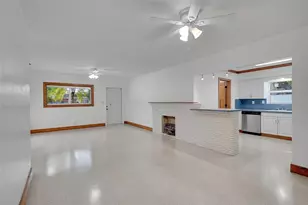 29 SE 8th St, Dania Beach, FL 33004 - Photo 13