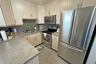 543 Mansfield M, Boca Raton, FL 33434 - Photo 7