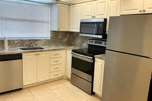 9481 Sunrise Lakes Blvd, Sunrise, FL 33322 - Photo 3