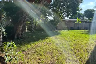 4936 NE 19th Terrace, Pompano Beach, FL 33064 - Photo 11