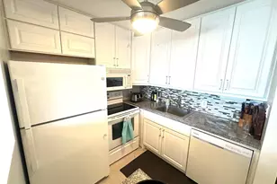 4115 Cambridge E, Deerfield Beach, FL 33442 - Photo 11