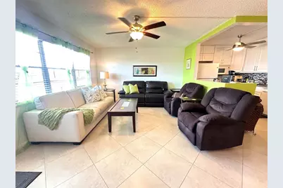 4115 Cambridge #4115, Deerfield Beach, FL 33442 - Photo 3
