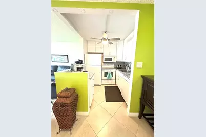 4115 Cambridge #4115, Deerfield Beach, FL 33442 - Photo 9