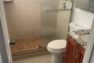 3611 NE 15th Ave, Pompano Beach, FL 33064 - Photo 5