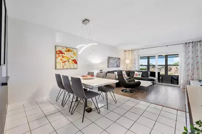 601 NW 76th Terrace #208, Margate, FL 33063 - Photo 5