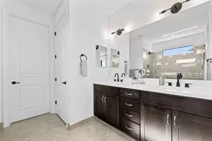 8560 NW 39th Ct, Coral Springs, FL 33065 - Photo 33