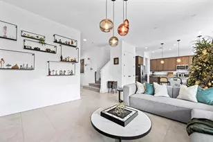 8560 NW 39th Ct, Coral Springs, FL 33065 - Photo 11