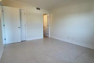 2901 NE 51st St, Fort Lauderdale, FL 33308 - Photo 17