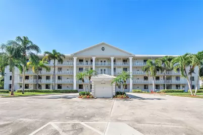6181 Balboa Circle #403, Boca Raton, FL 33433 - Photo 13