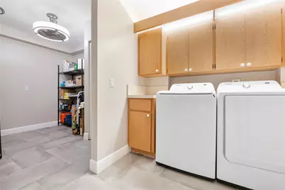 6181 Balboa Circle #403, Boca Raton, FL 33433 - Photo 11